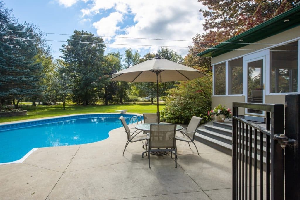 backyard pool ideas